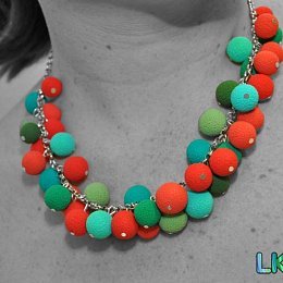 Náhrdelník Bambulky z kolekce Colors