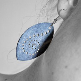 Náušnice z kolekce Vrtané